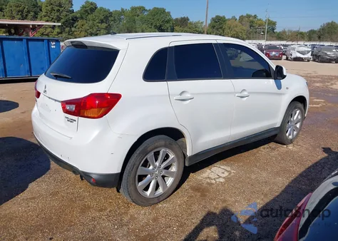 2015 Mitsubishi Outlander Sport Es z USA, uszkodzony, nr VIN 4A4AP3AUXFE048967